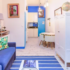 Studio Travel 24m2, 120m Vieux-port ,clim , Wifi ,acces Autonome Avec Code Apartment