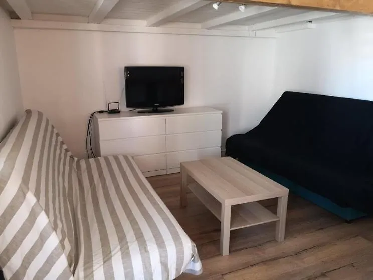 Location Studio Mer, Ile Du Frioul, Marseille Apartment France